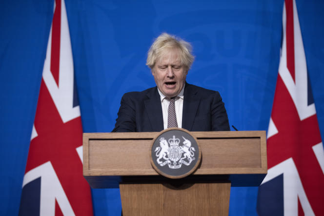 Le premier ministre britannique Boris Johnson le 27 novembre 2021, lors d’une conférence de presse.